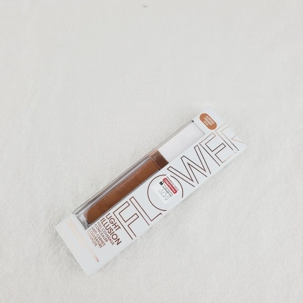 LAST ONE 🔥  Flower light illusion full coverage concealer